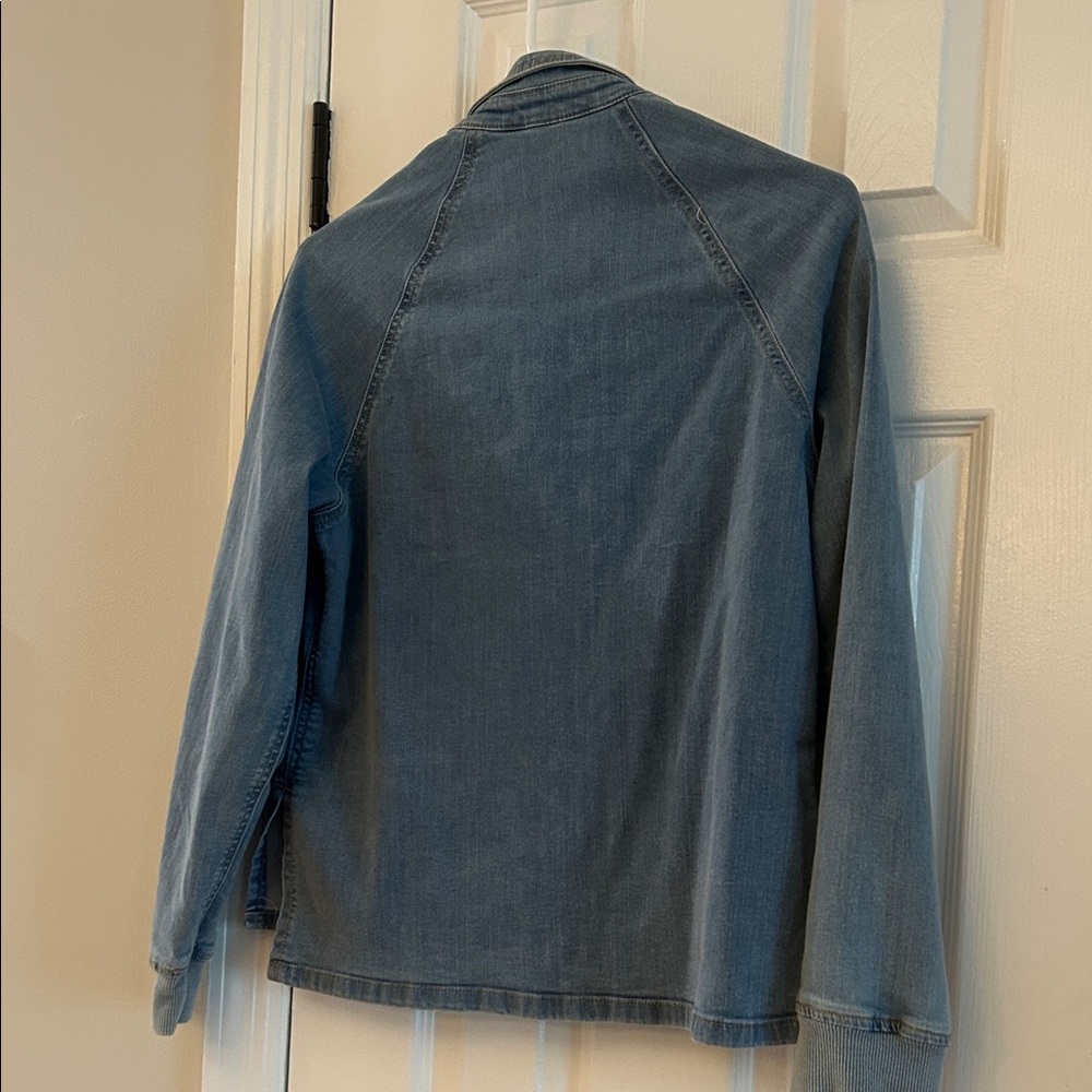 Universal Thread Light Blue Jean Jacket - Picture 3 of 4